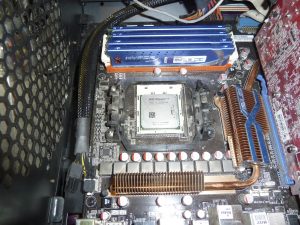 imagen 9 Cambiar un ventilador de procesador (Scythe Tatsumi) y auxiliar (AeroCool Dead Silence 140x140mm Rojo)